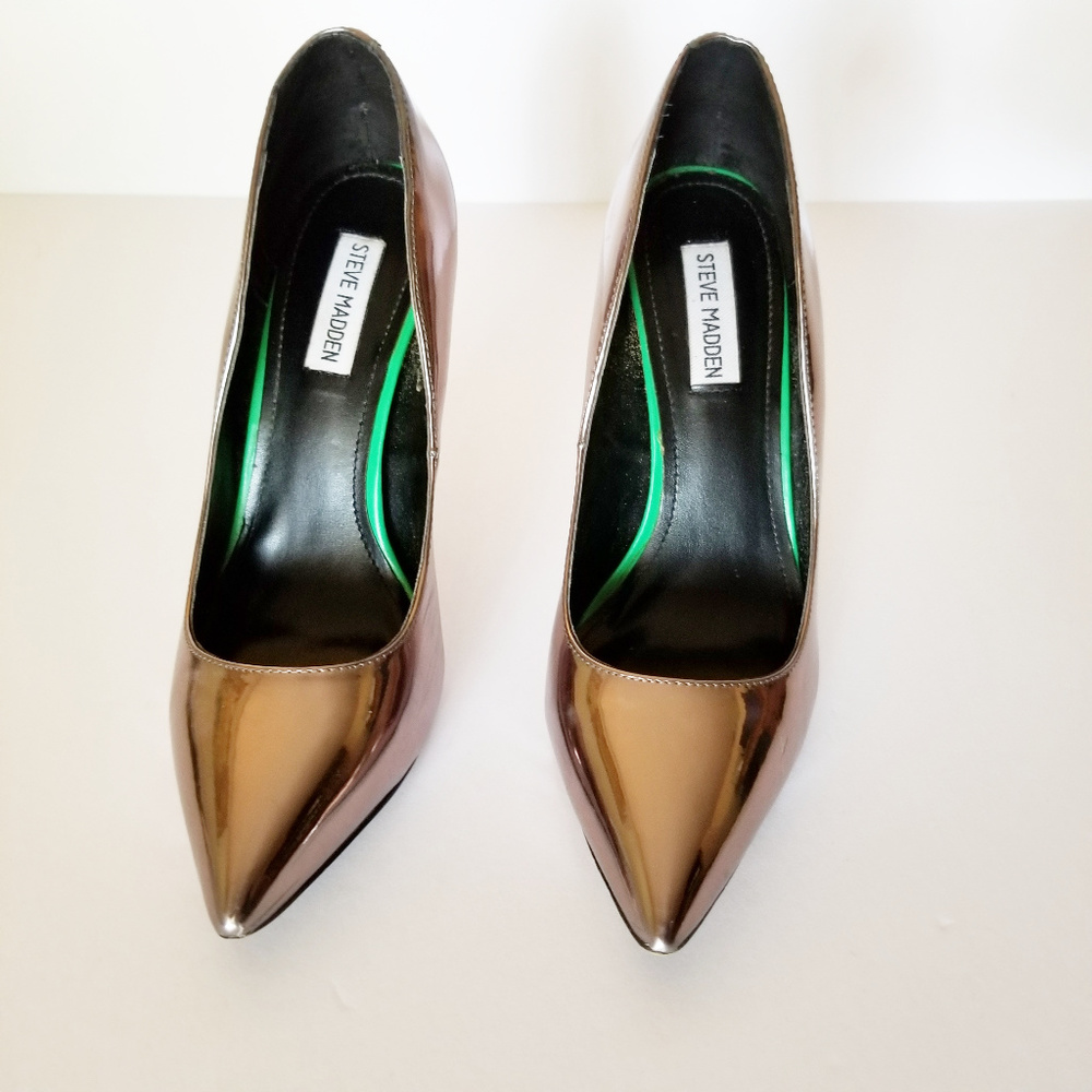 - Steve Madden Darrt Pewter Heels